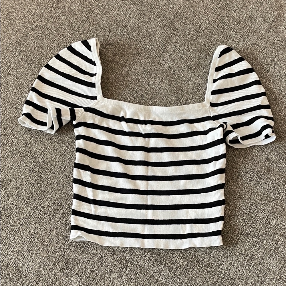 H&M Black and White Striped Crop Top